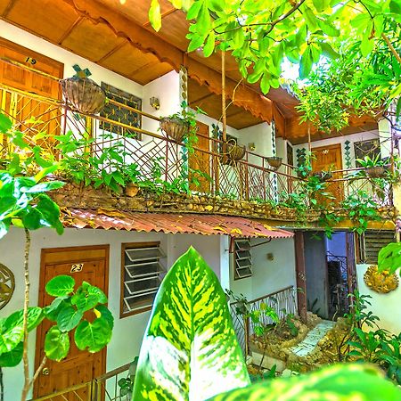 Pacot Breeze Hotel Musseau Exterior photo