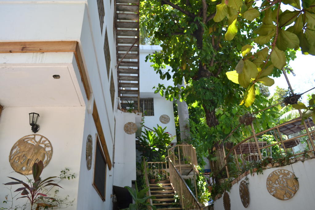 Pacot Breeze Hotel Musseau Exterior photo