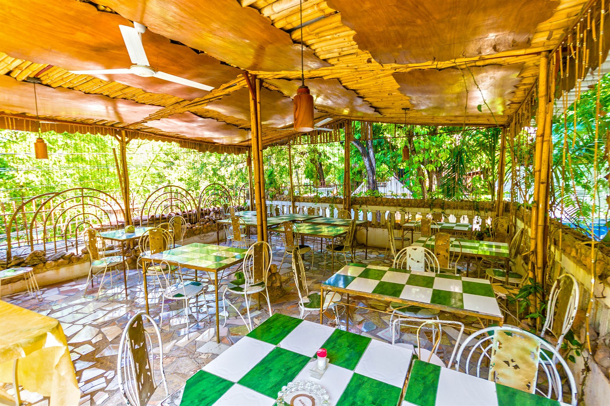 Pacot Breeze Hotel Musseau Exterior photo